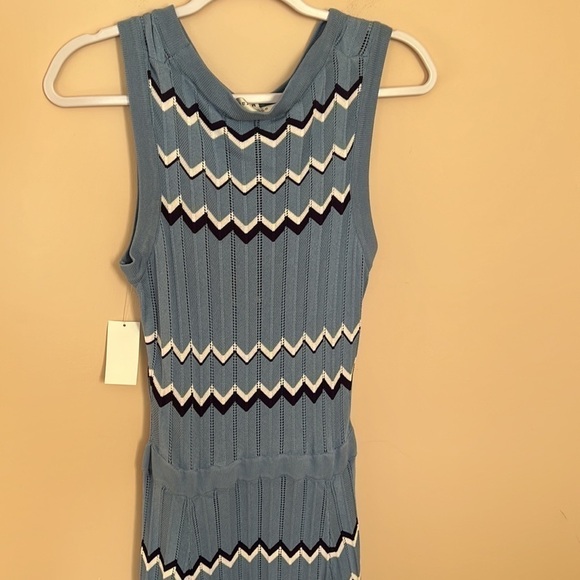 ADELYN Rae l NWT Sleeveless Dress - Picture 4 of 6